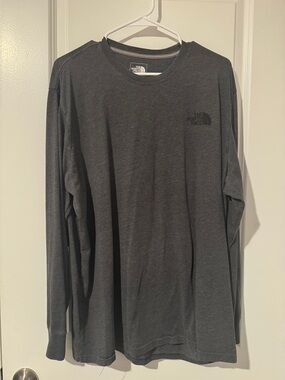 The North Face Men’s Long-Sleeve Crew — Dark Charcoal Gray